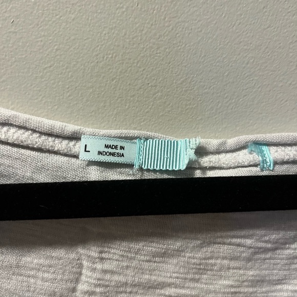 3 Maurices plain shirts - Picture 4 of 6